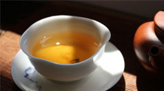 一味茶飲，悄然愈喉——從慢性咽炎的緩解看功能性茶飲料的研制